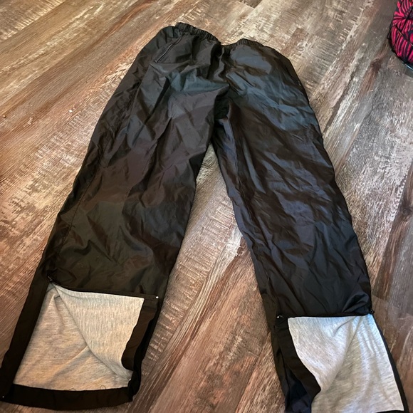 Nike Waterproof pants with cotton lining - Picture 3 of 7
